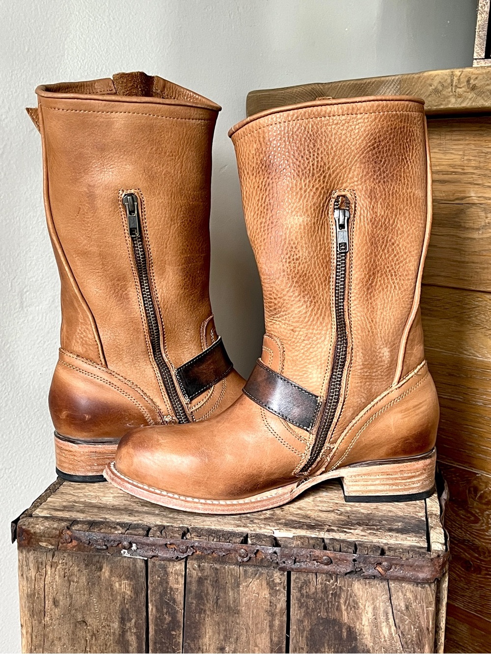 🔴SALE🔴 Freebird by Steven Rip Leather Harness Buckle Mid Calf Motorcycle Boots - Picture 4 of 13